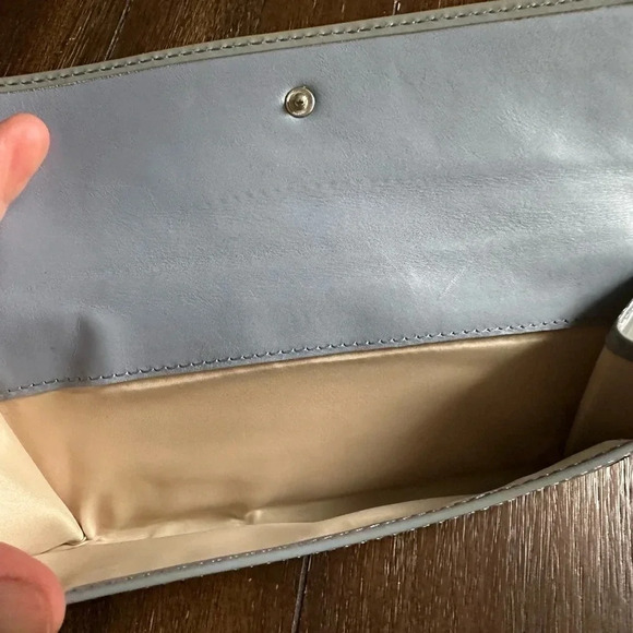 Coach turn lock wallet - Picture 4 of 16